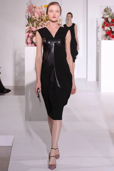 Look 33